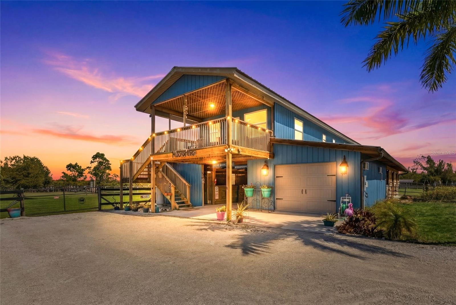Single Family Residence em ST JAMES CITY, FL - Daniel Dourado