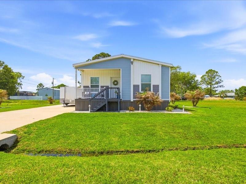 Single Family Residence in LAKE WALES, FL - Daniel Dourado