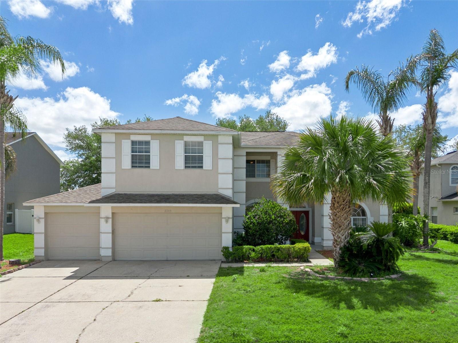 Single Family Residence in WINTER GARDEN, FL - Daniel Dourado