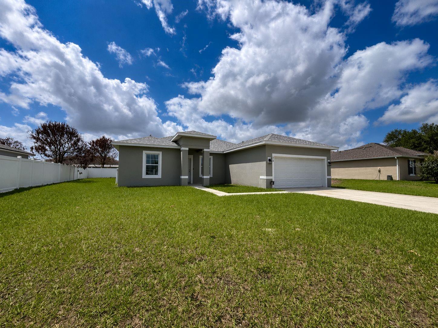 Single Family Residence in KISSIMMEE, FL - Daniel Dourado