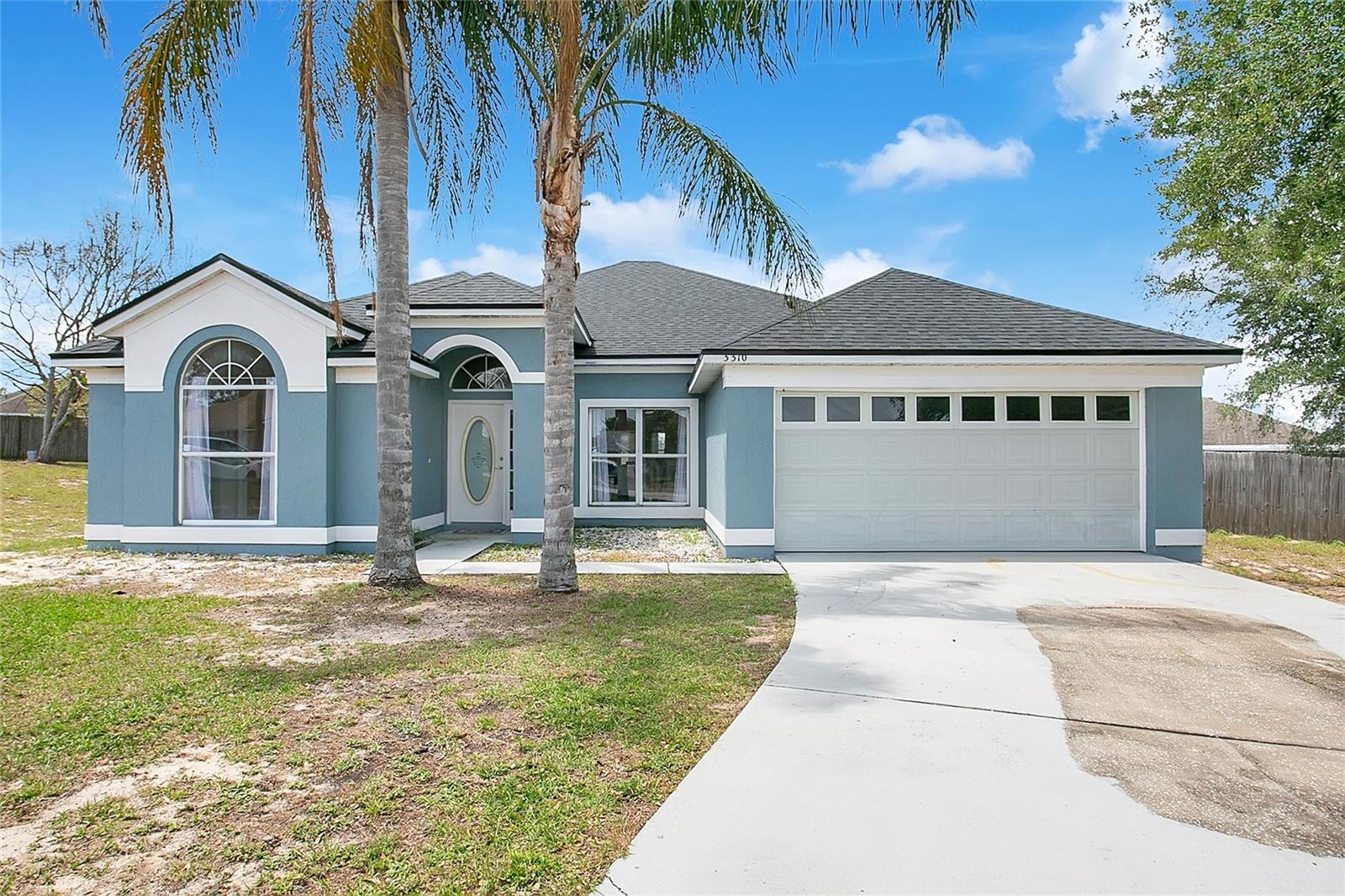 Single Family Residence in ORLANDO, FL - Daniel Dourado