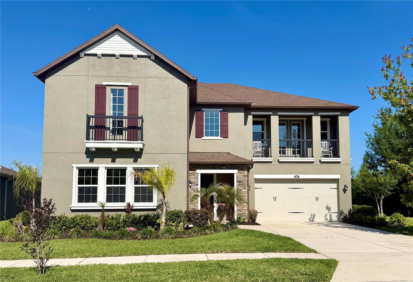 Single Family Residence in WESLEY CHAPEL, FL - Daniel Dourado