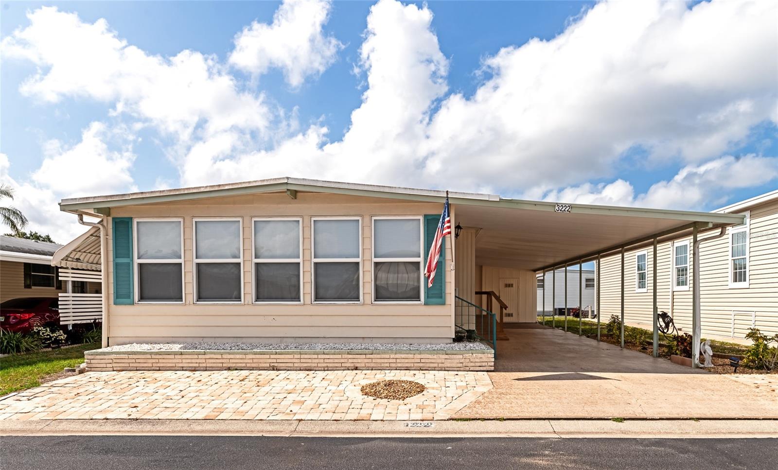 Mobile Home - Pre 1976 in SARASOTA, FL - Daniel Dourado