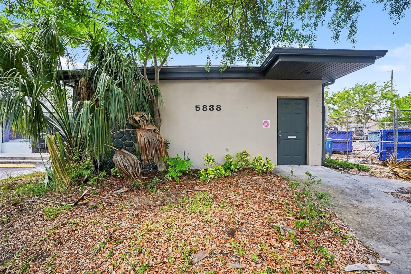 Medical Office in NEW PORT RICHEY, FL - Daniel Dourado