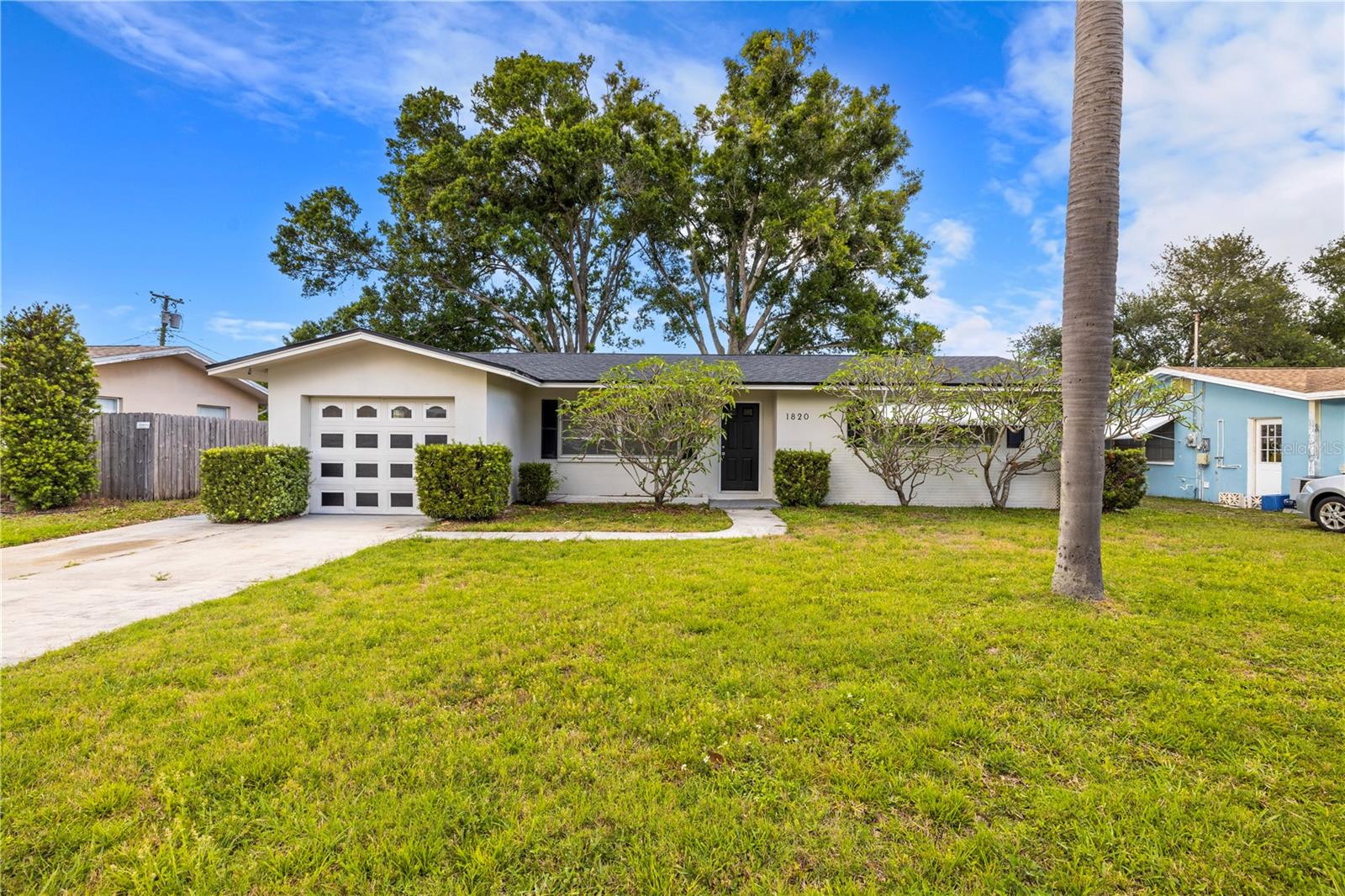 Single Family Residence em LARGO, FL - Daniel Dourado