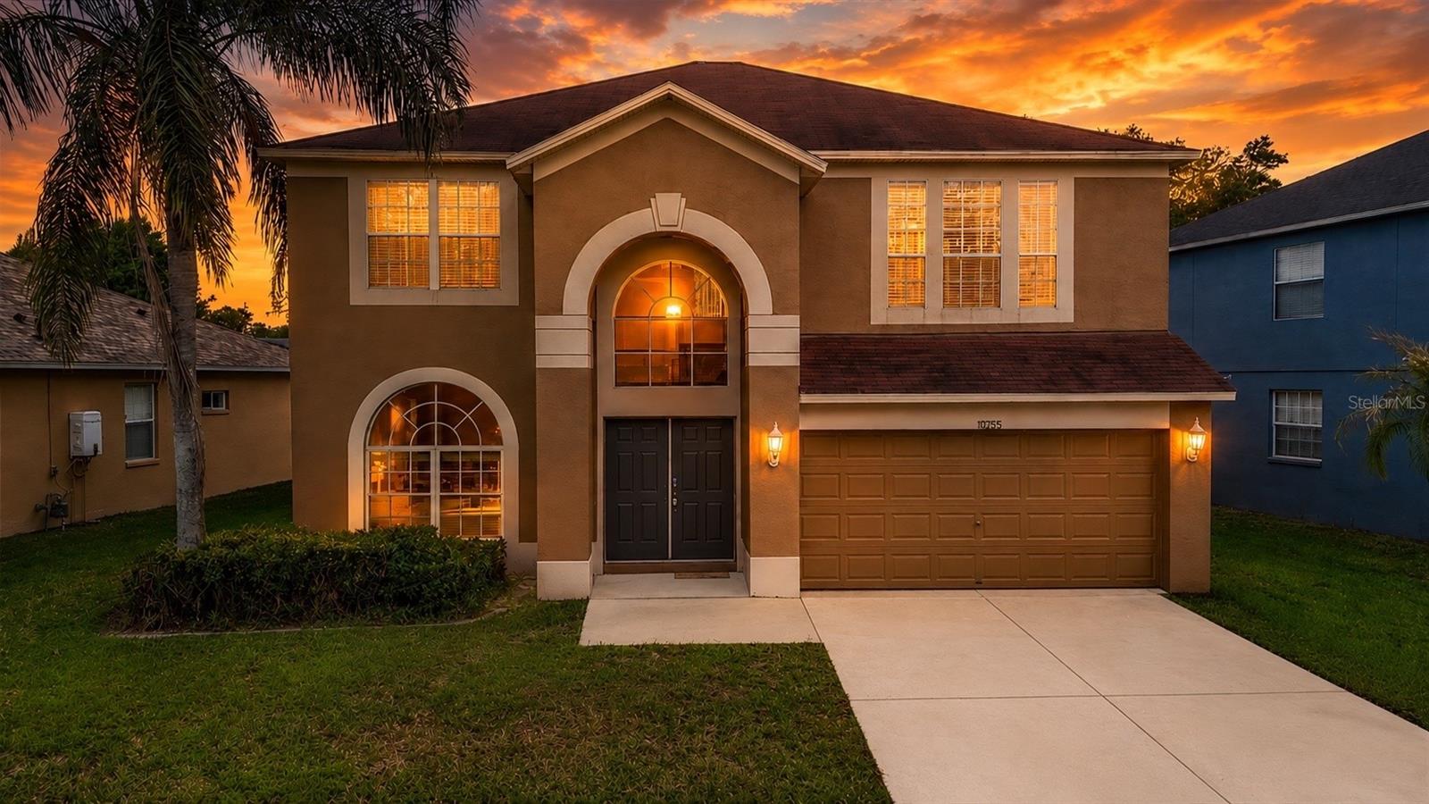 Single Family Residence in TAMPA, FL - Daniel Dourado