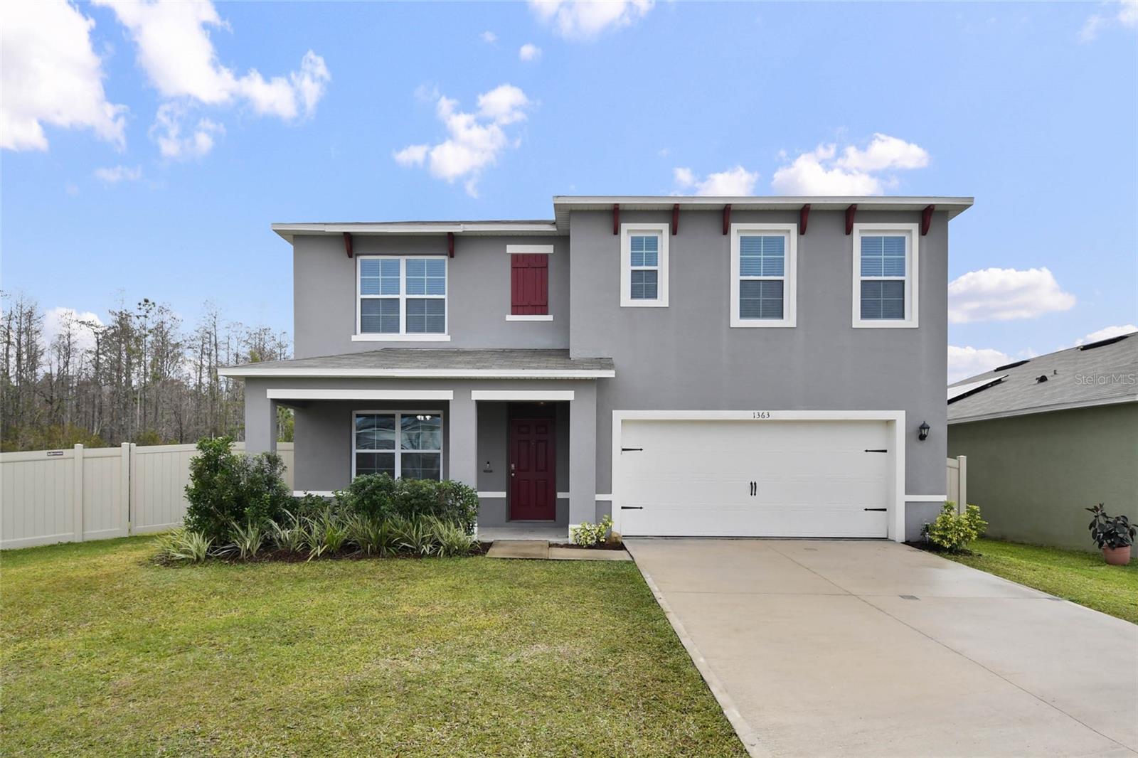 Single Family Residence in DAVENPORT, FL - Daniel Dourado