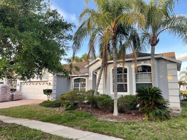 Single Family Residence in ORLANDO, FL - Daniel Dourado