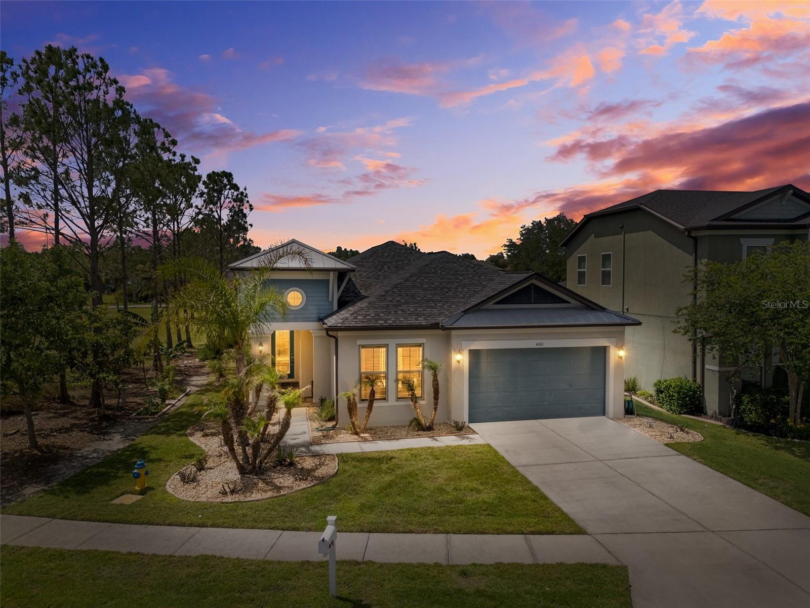 Single Family Residence in WESLEY CHAPEL, FL - Daniel Dourado