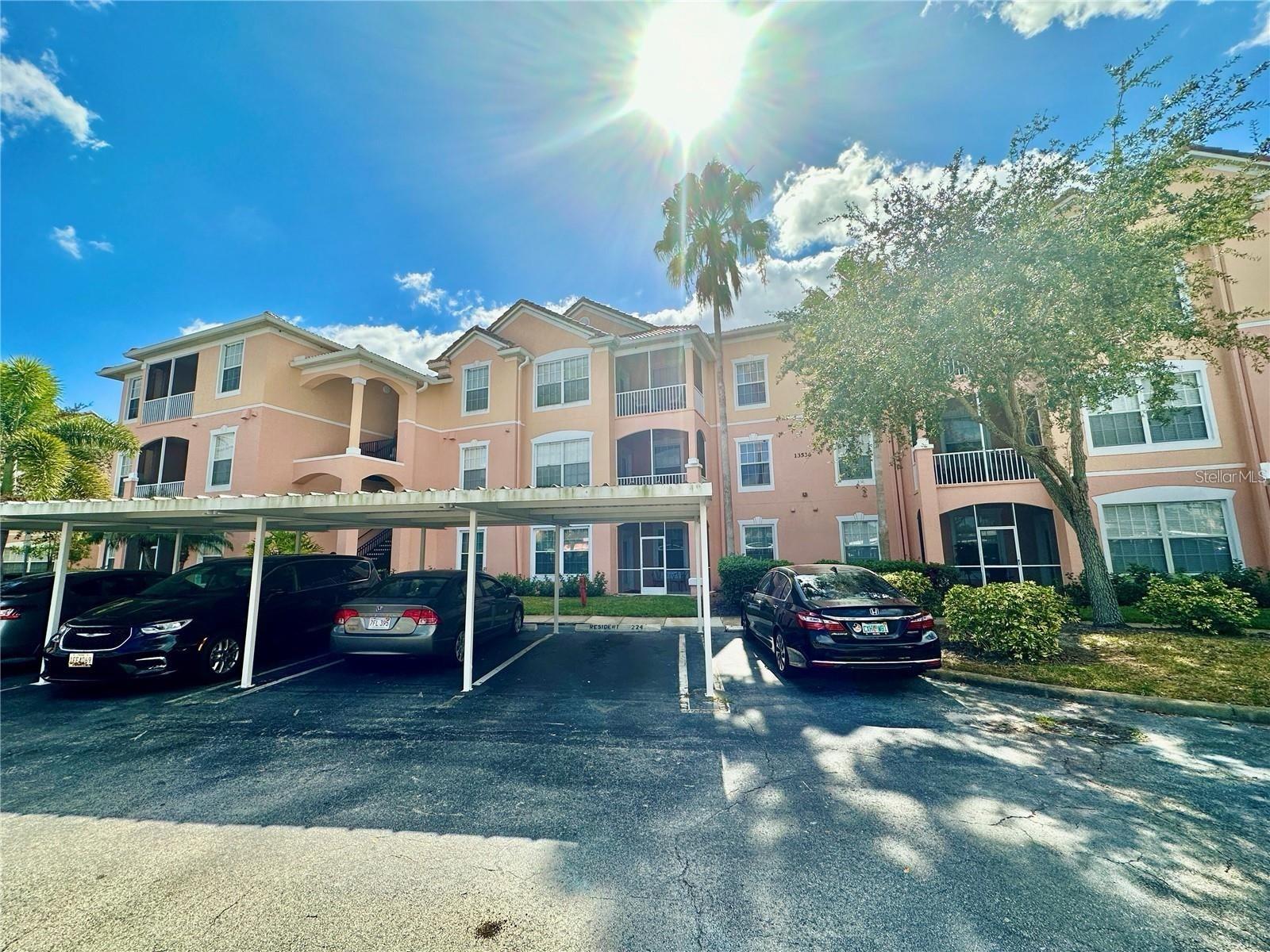Condominium in ORLANDO, FL - Daniel Dourado