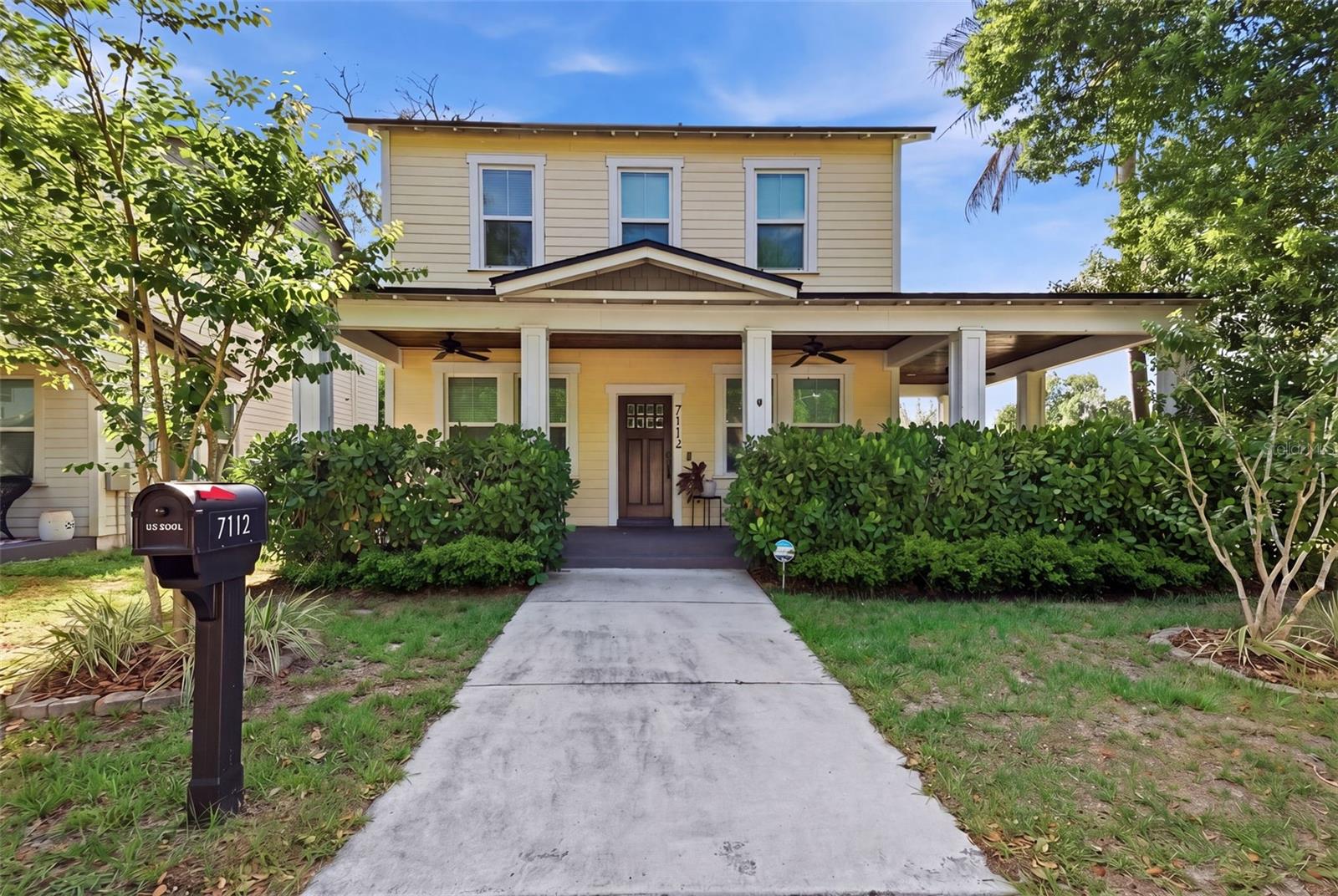 Single Family Residence in TAMPA, FL - Daniel Dourado