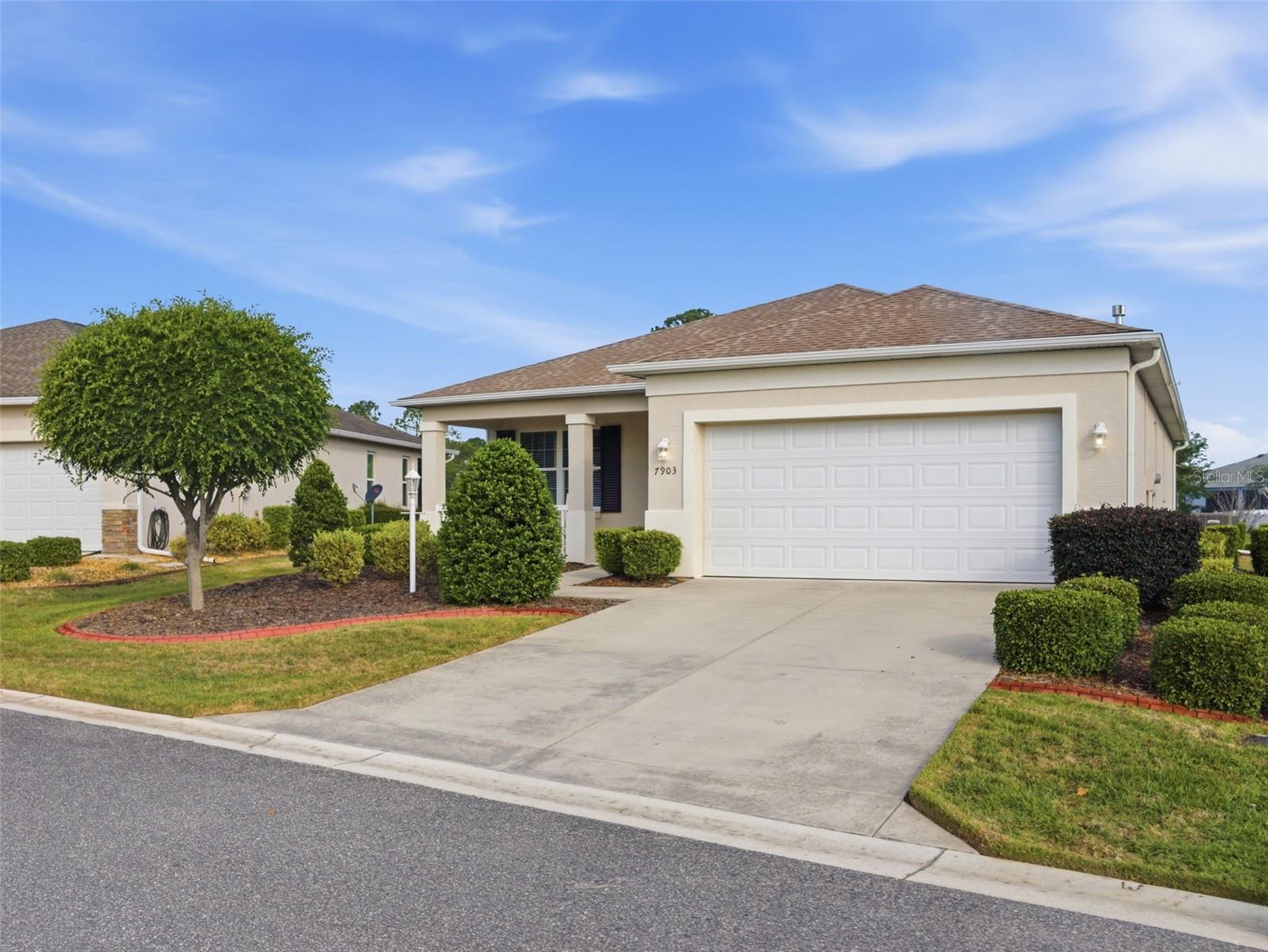 Single Family Residence in OCALA, FL - Daniel Dourado