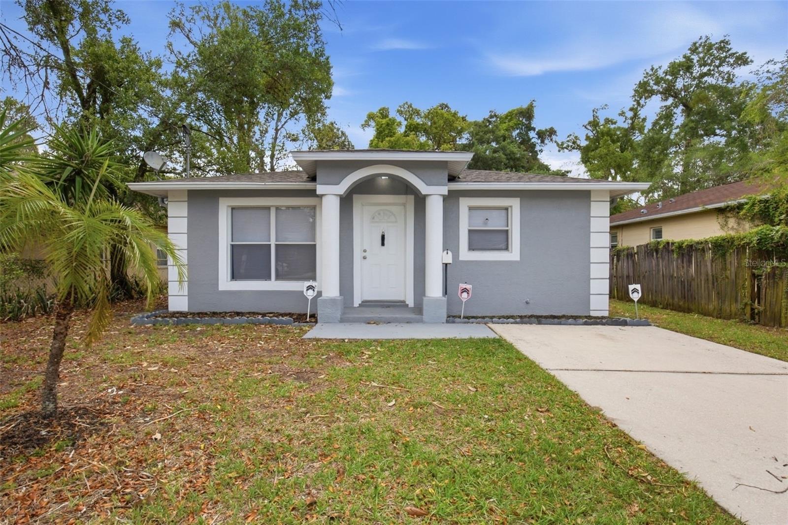 Single Family Residence in TAMPA, FL - Daniel Dourado