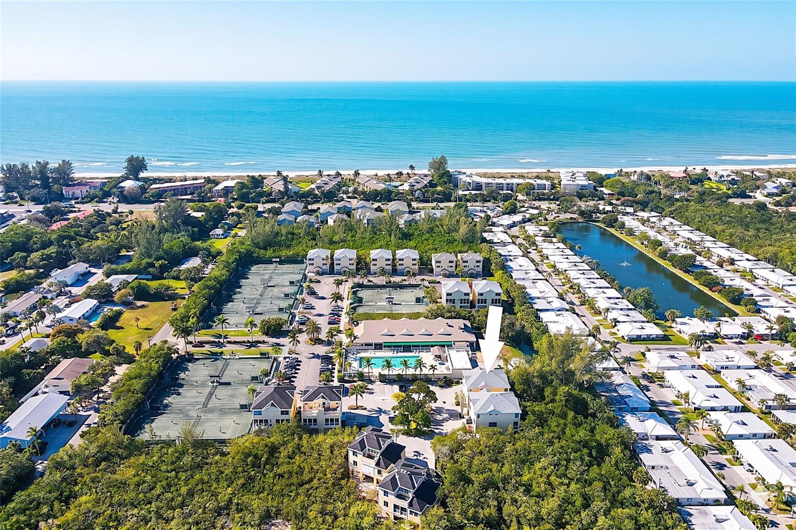 Garage Condo in LONGBOAT KEY, FL - Daniel Dourado