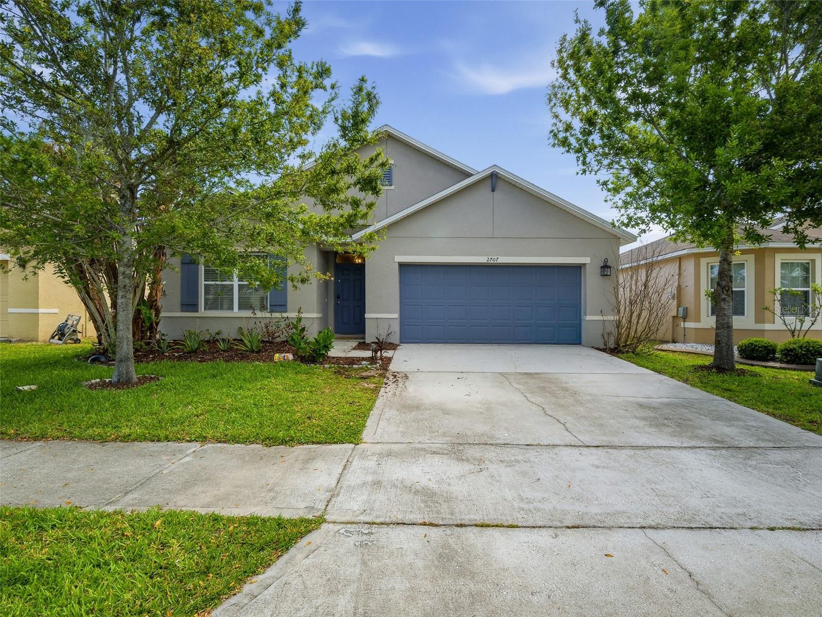 Single Family Residence in NEW SMYRNA BEACH, FL - Daniel Dourado