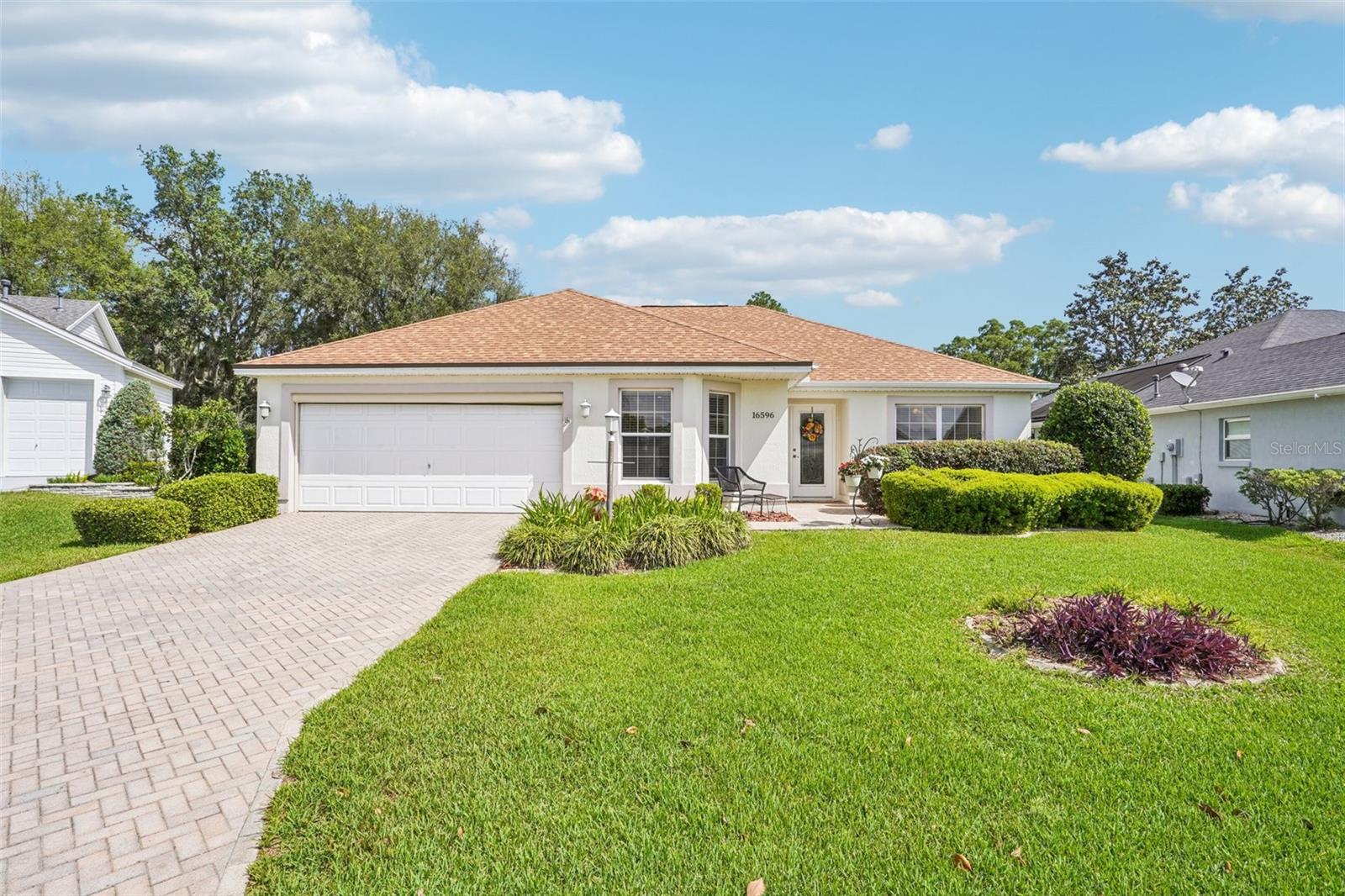 Single Family Residence in THE VILLAGES, FL - Daniel Dourado