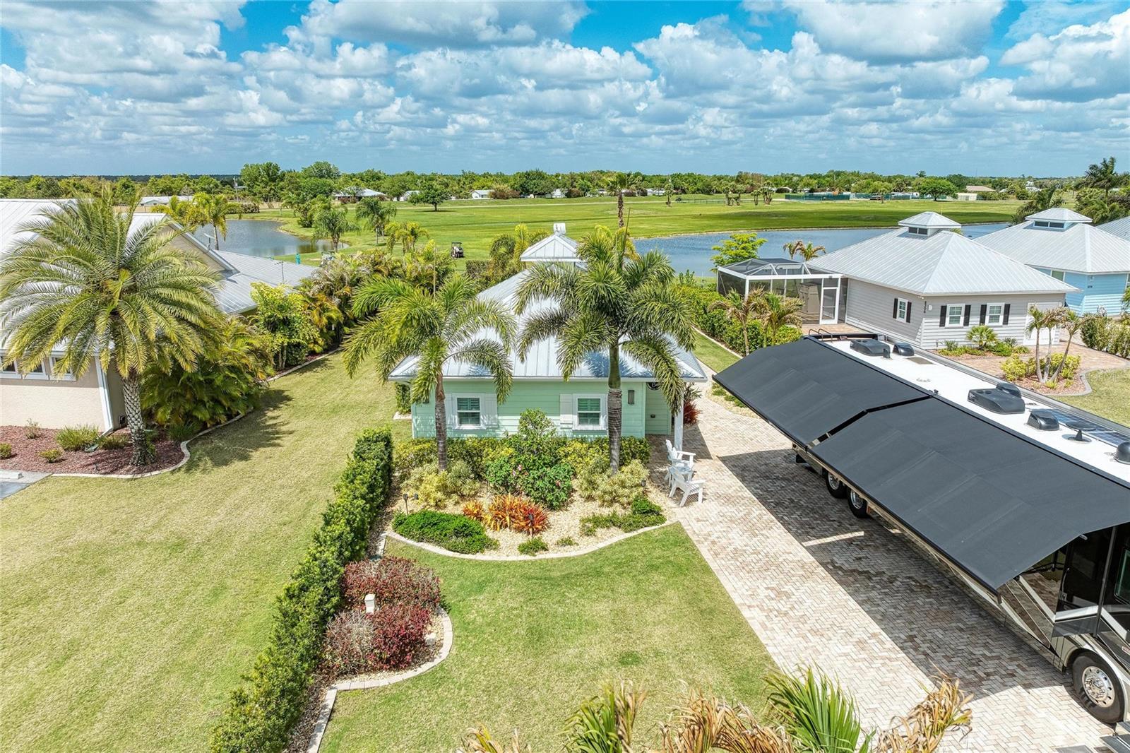 Single Family Residence in ARCADIA, FL - Daniel Dourado