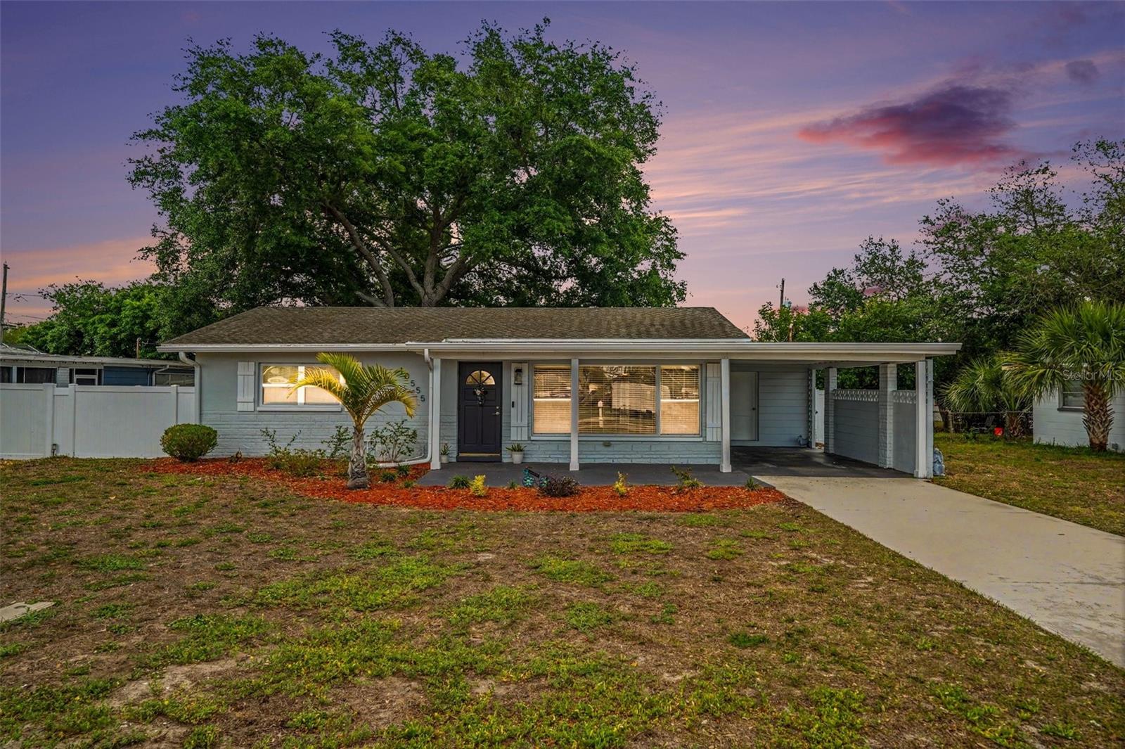 Single Family Residence em LARGO, FL - Daniel Dourado