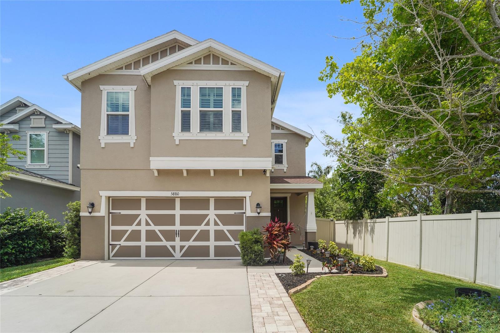 Single Family Residence em SEMINOLE, FL - Daniel Dourado