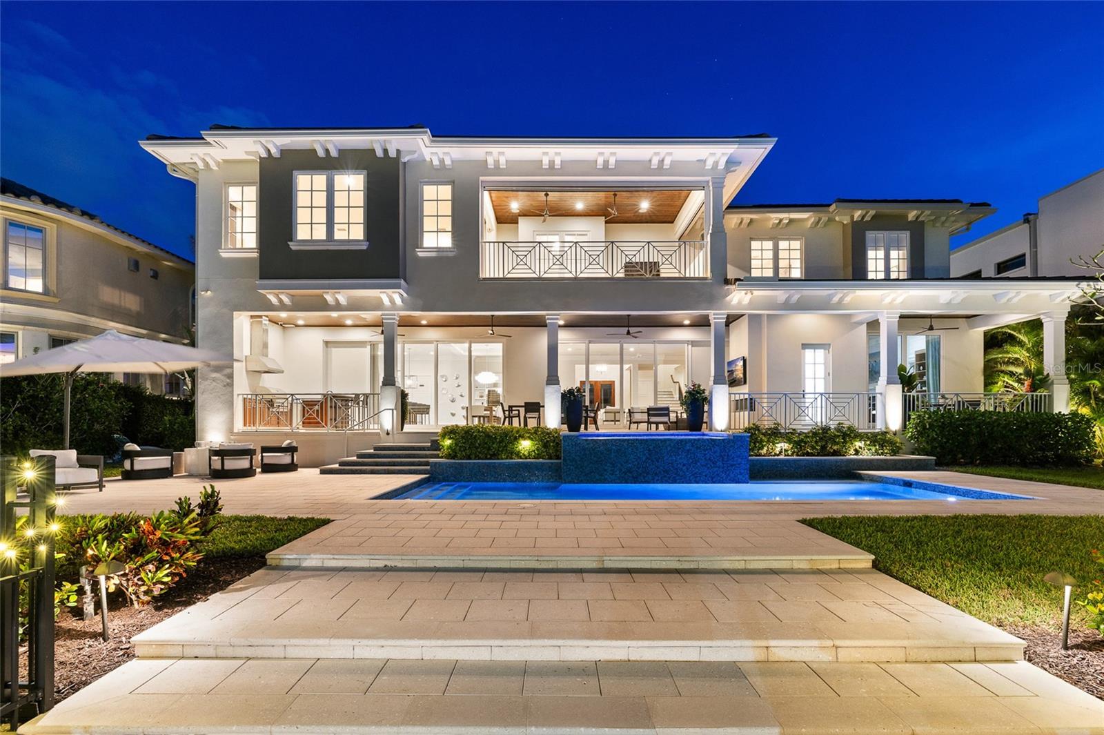 Single Family Residence in TAMPA, FL - Daniel Dourado
