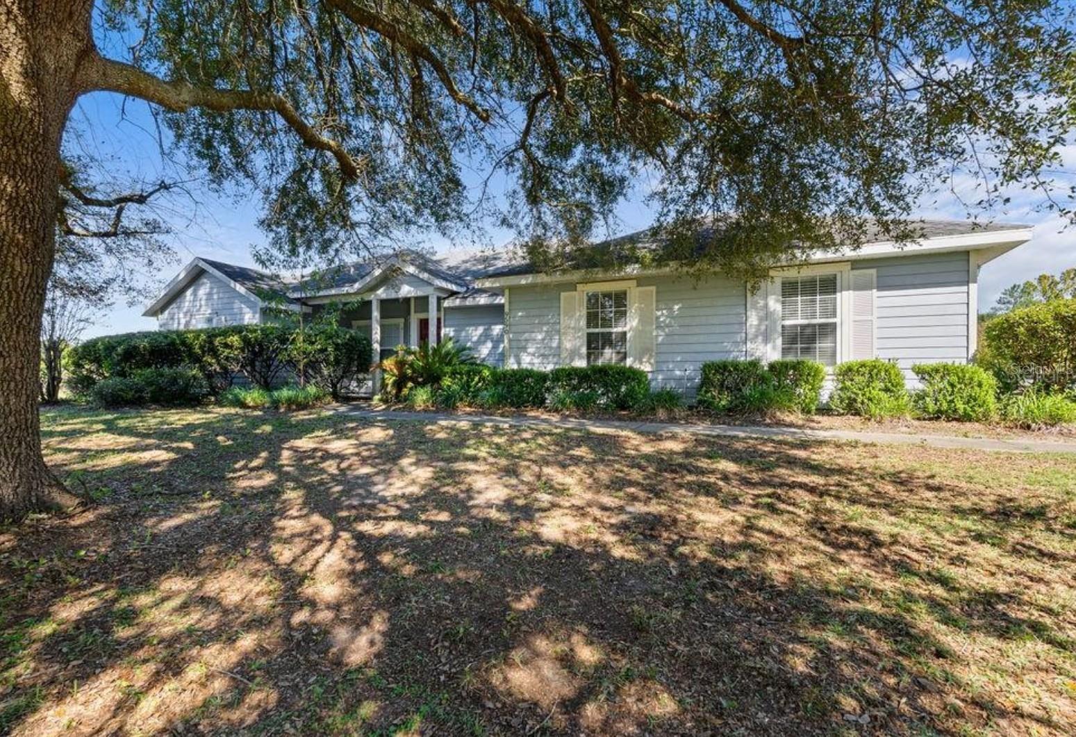 Single Family Residence in GAINESVILLE, FL - Daniel Dourado