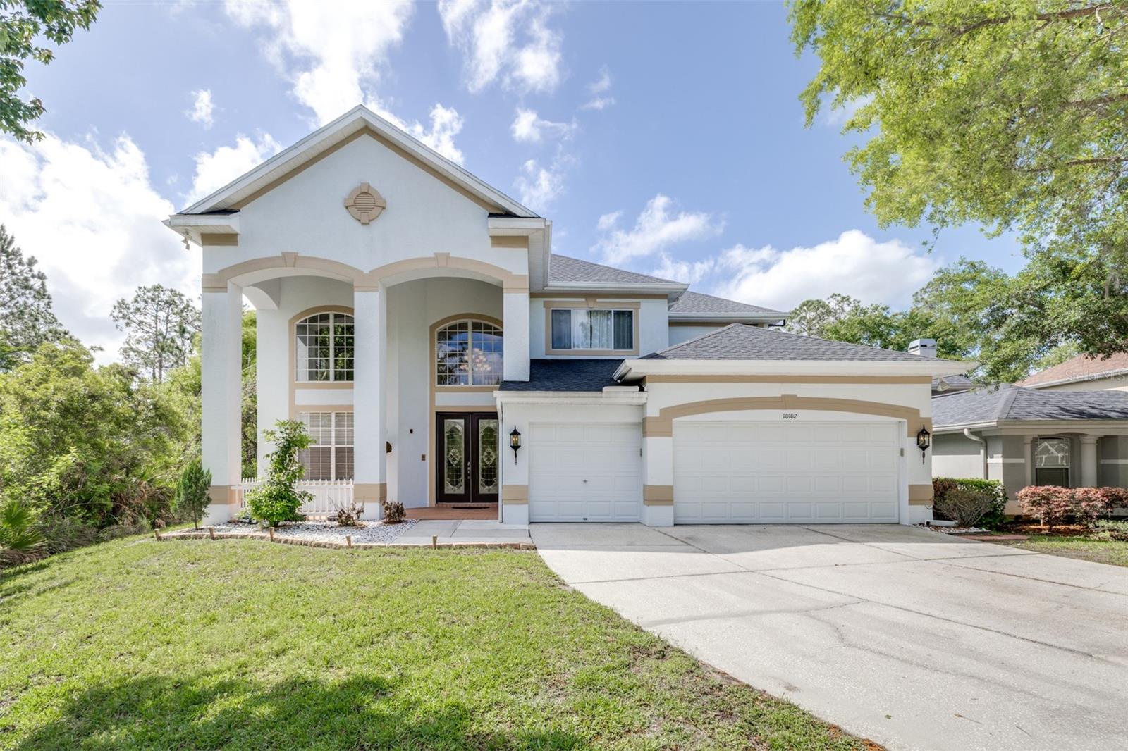 Single Family Residence in TAMPA, FL - Daniel Dourado