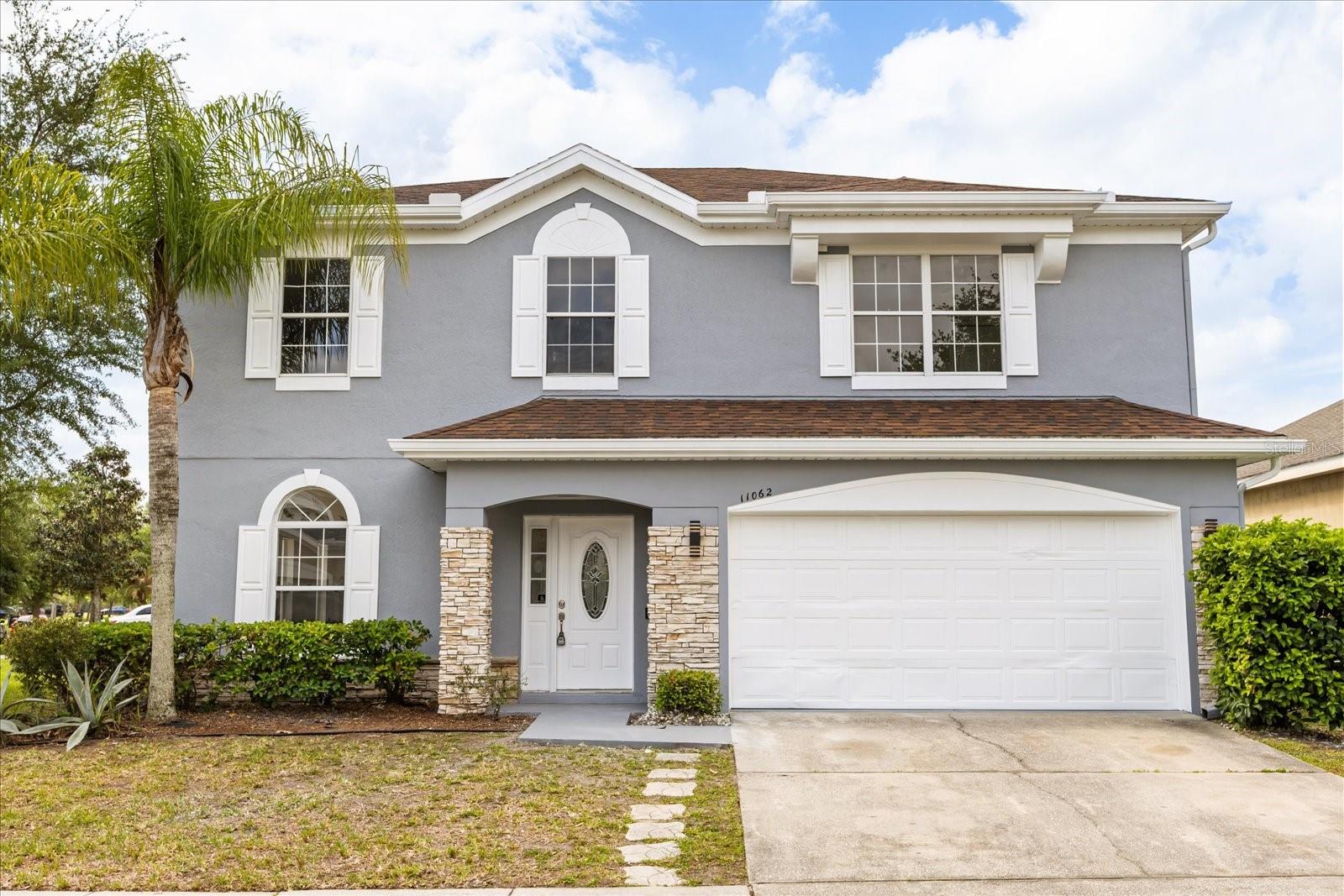 Single Family Residence in ORLANDO, FL - Daniel Dourado