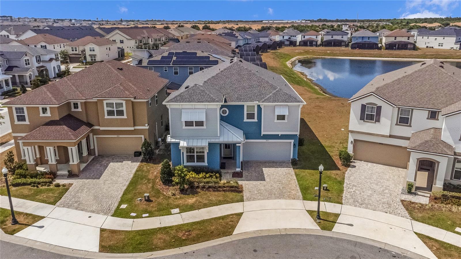 Single Family Residence in KISSIMMEE, FL - Daniel Dourado