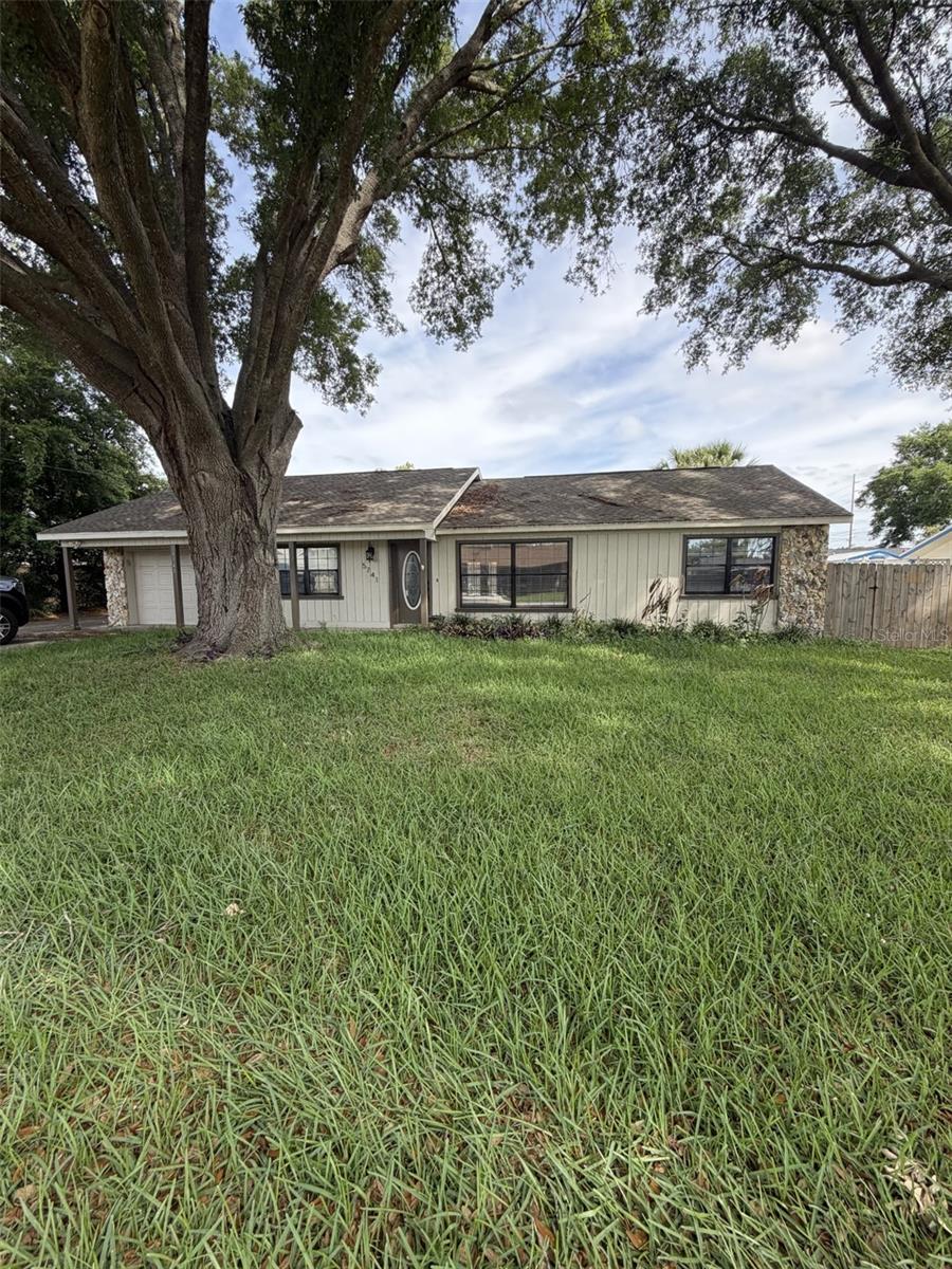 Single Family Residence in OCALA, FL - Daniel Dourado