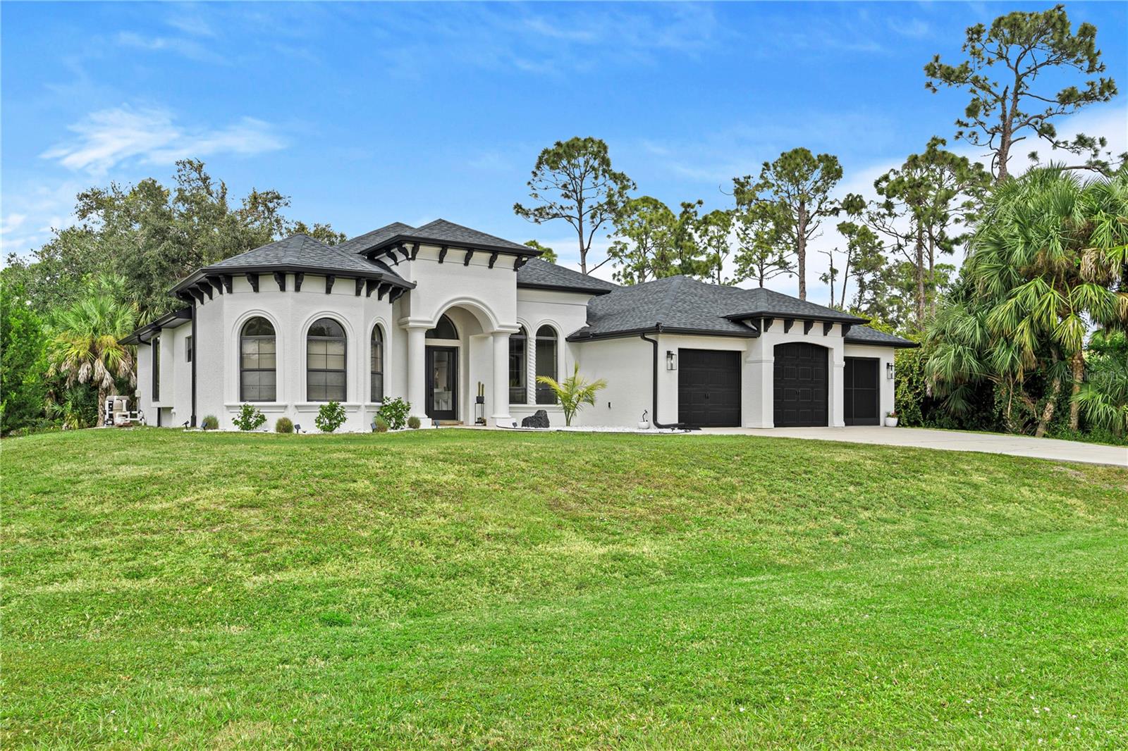 Single Family Residence em NORTH PORT, FL - Daniel Dourado
