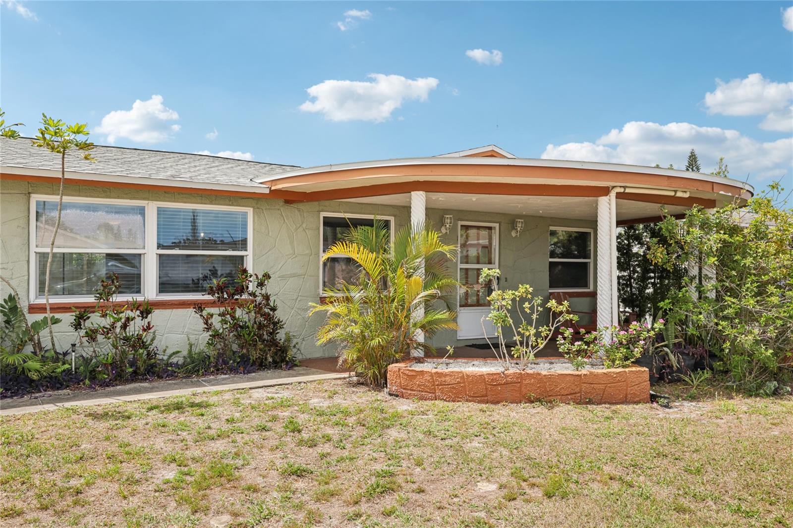Single Family Residence em HOLIDAY, FL - Daniel Dourado