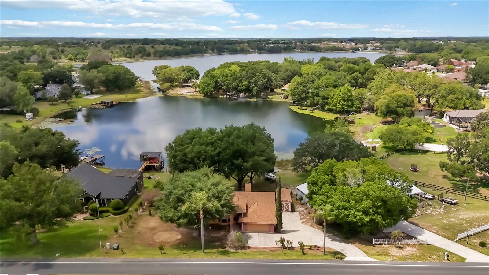Single Family Residence em CLERMONT, FL - Daniel Dourado