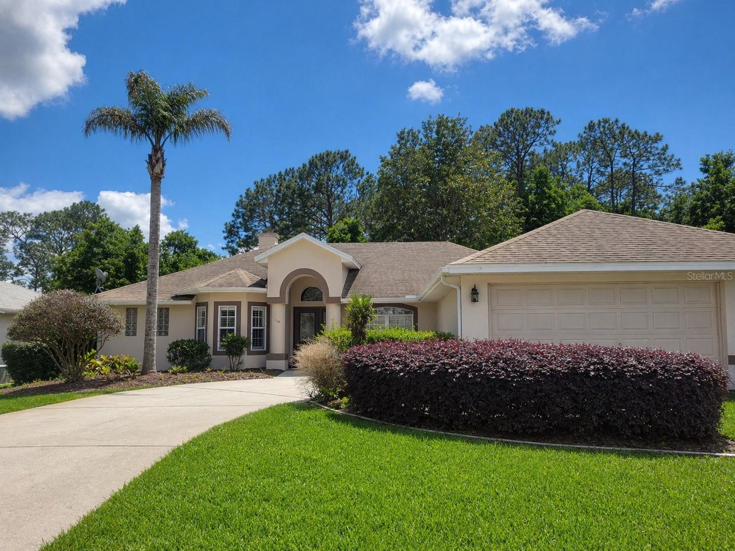 Single Family Residence in DEBARY, FL - Daniel Dourado