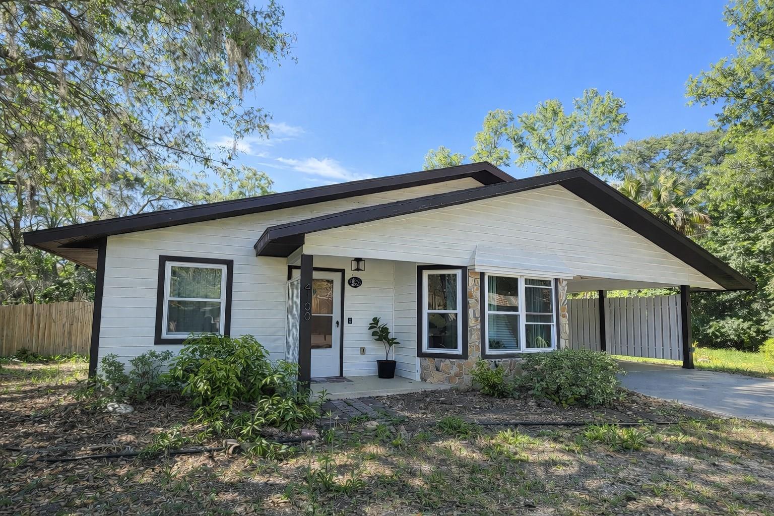 Single Family Residence em CRYSTAL RIVER, FL - Daniel Dourado