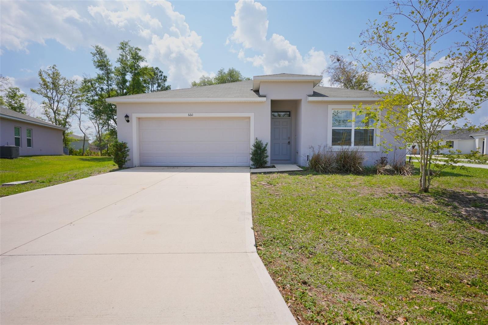 Single Family Residence in KISSIMMEE, FL - Daniel Dourado