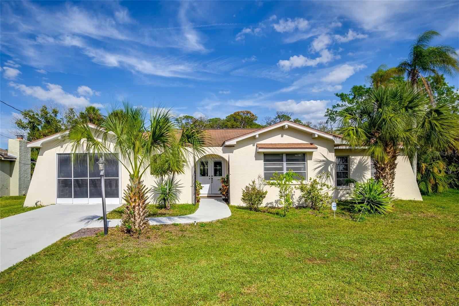 Single Family Residence em PORT RICHEY, FL - Daniel Dourado