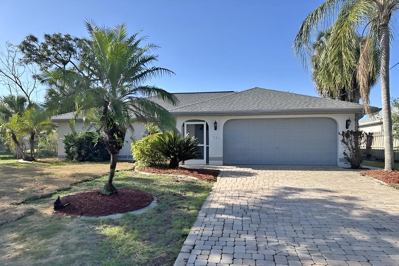 Single Family Residence em NORTH PORT, FL - Daniel Dourado