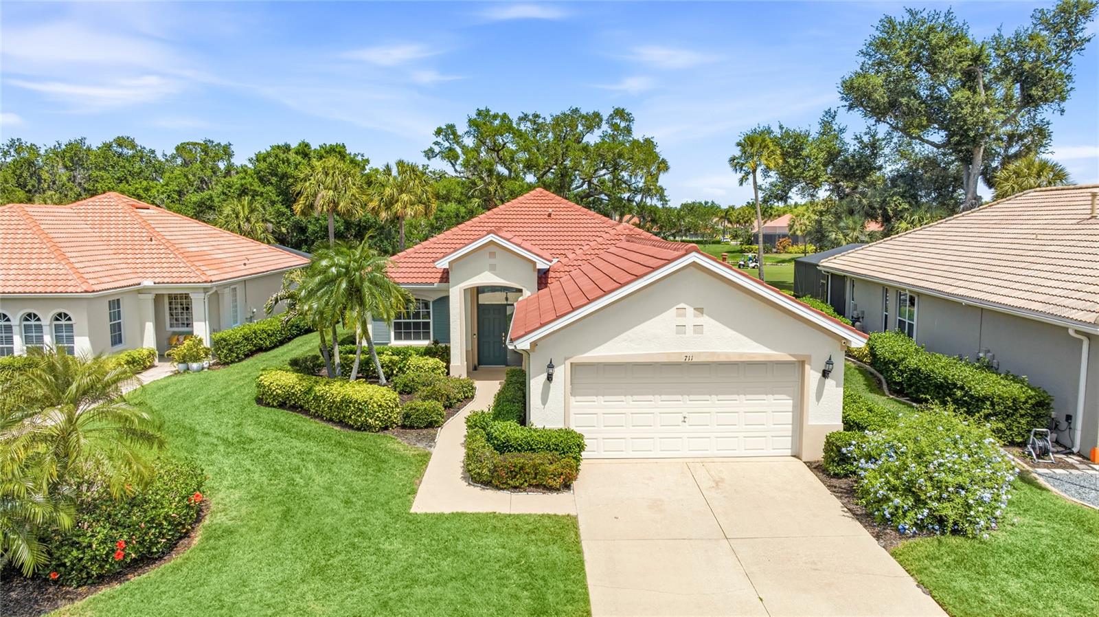 Single Family Residence in BRADENTON, FL - Daniel Dourado