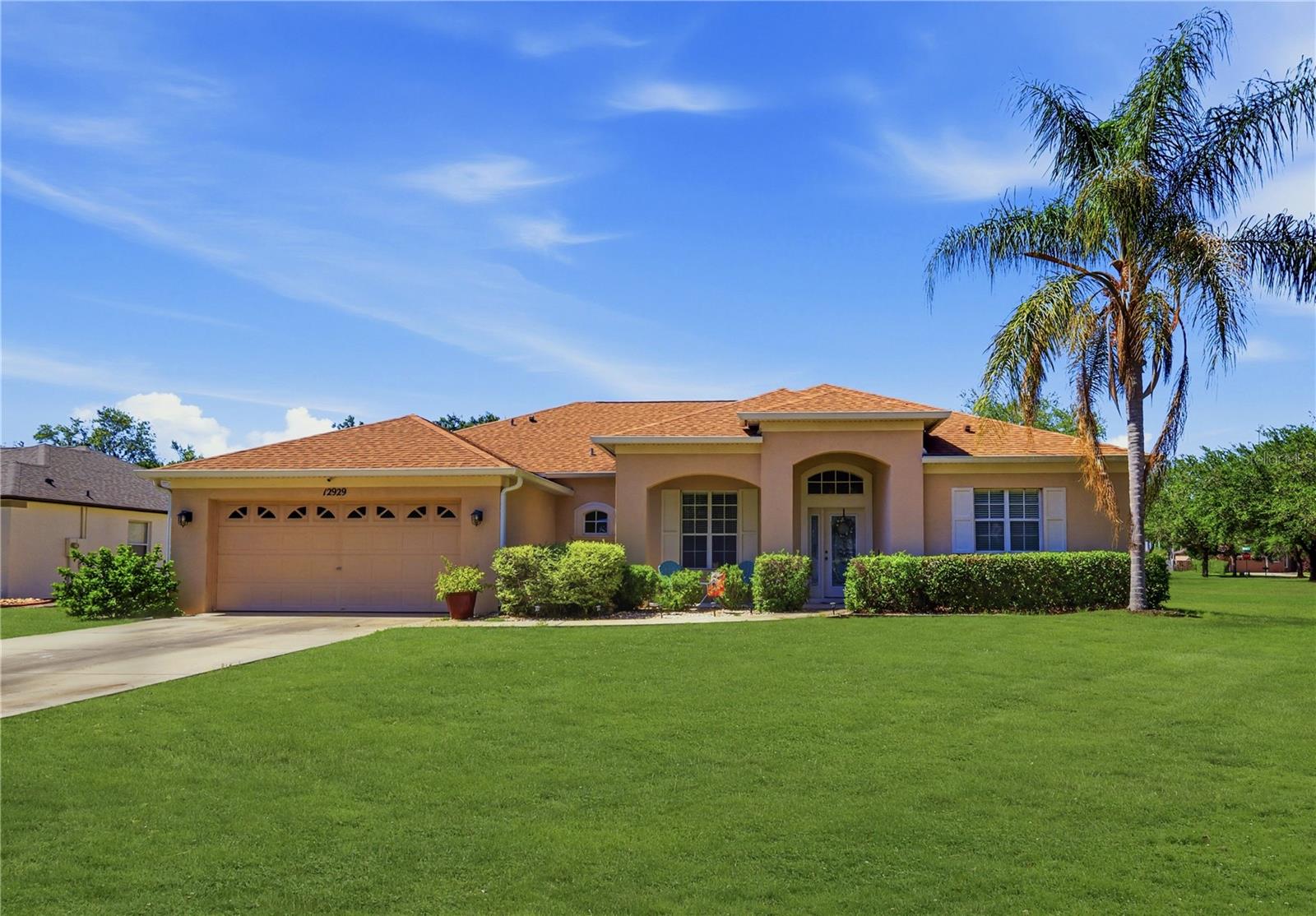 Single Family Residence in GRAND ISLAND, FL - Daniel Dourado