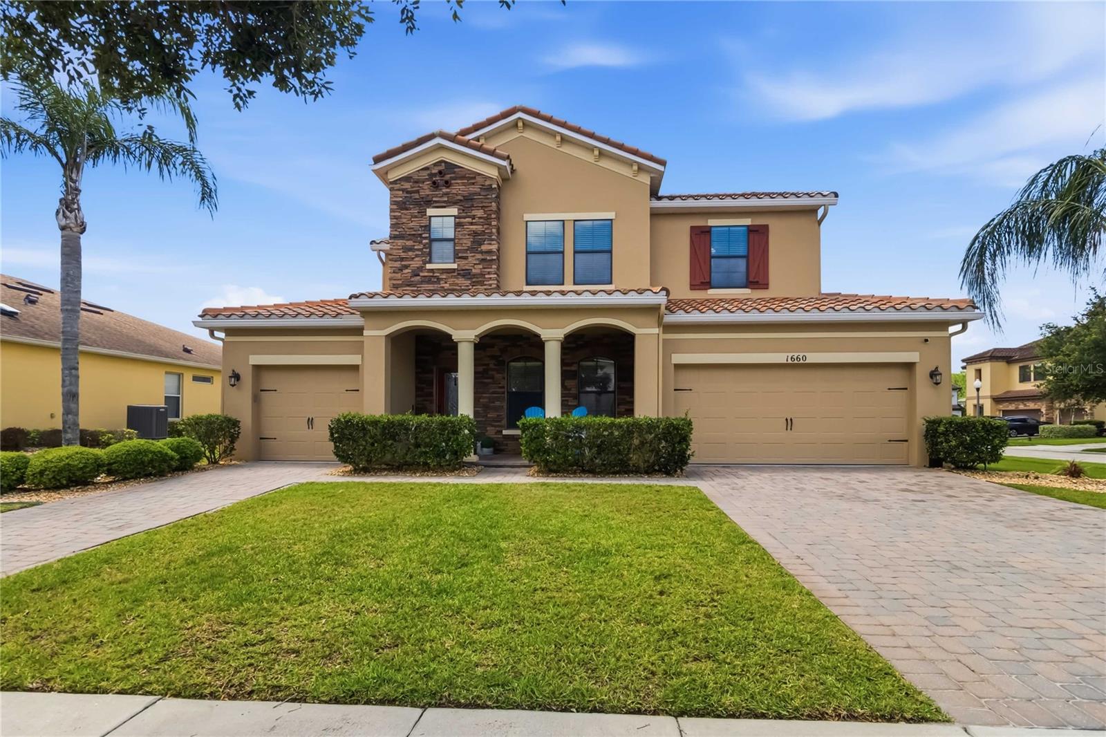 Single Family Residence em ST CLOUD, FL - Daniel Dourado