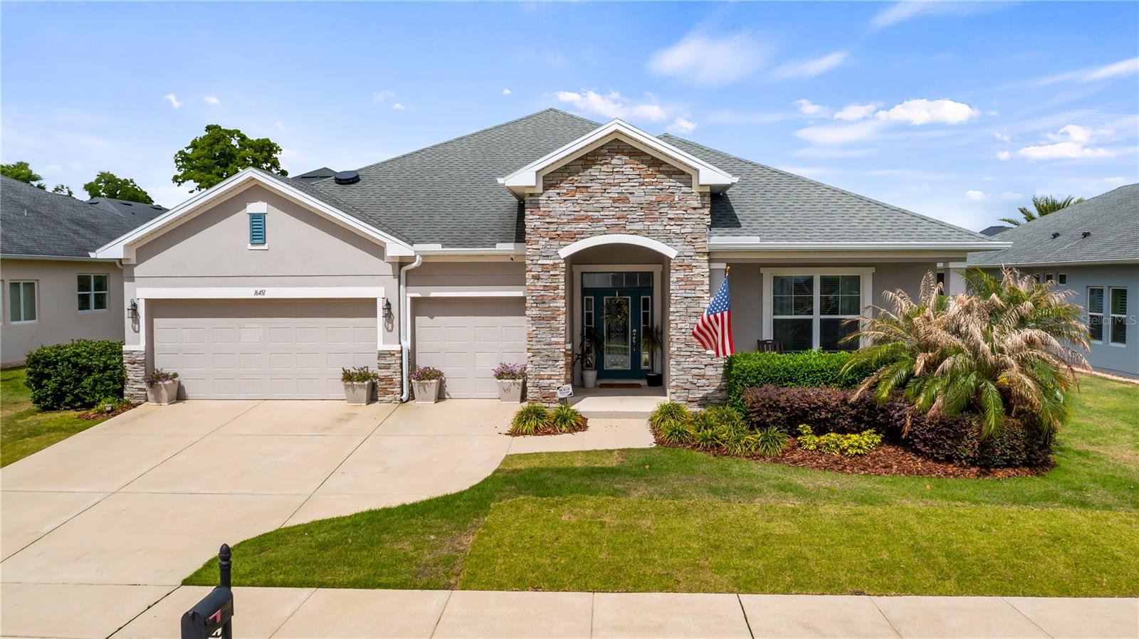 Single Family Residence em CLERMONT, FL - Daniel Dourado