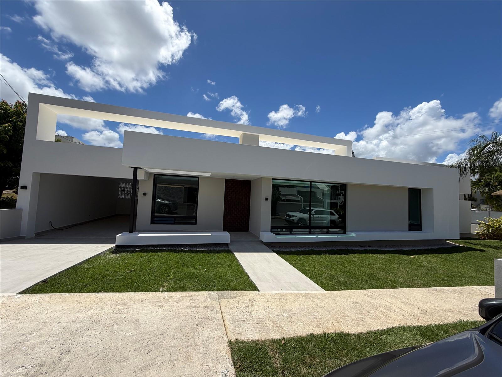 Single Family Residence in SAN JUAN, PR - Daniel Dourado