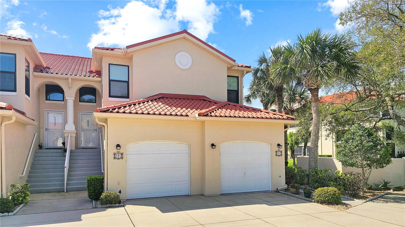 Condominium in NEW SMYRNA BEACH, FL - Daniel Dourado
