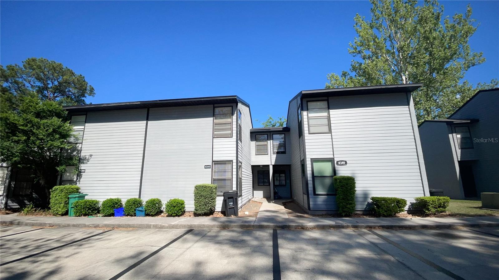 Townhouse in GAINESVILLE, FL - Daniel Dourado