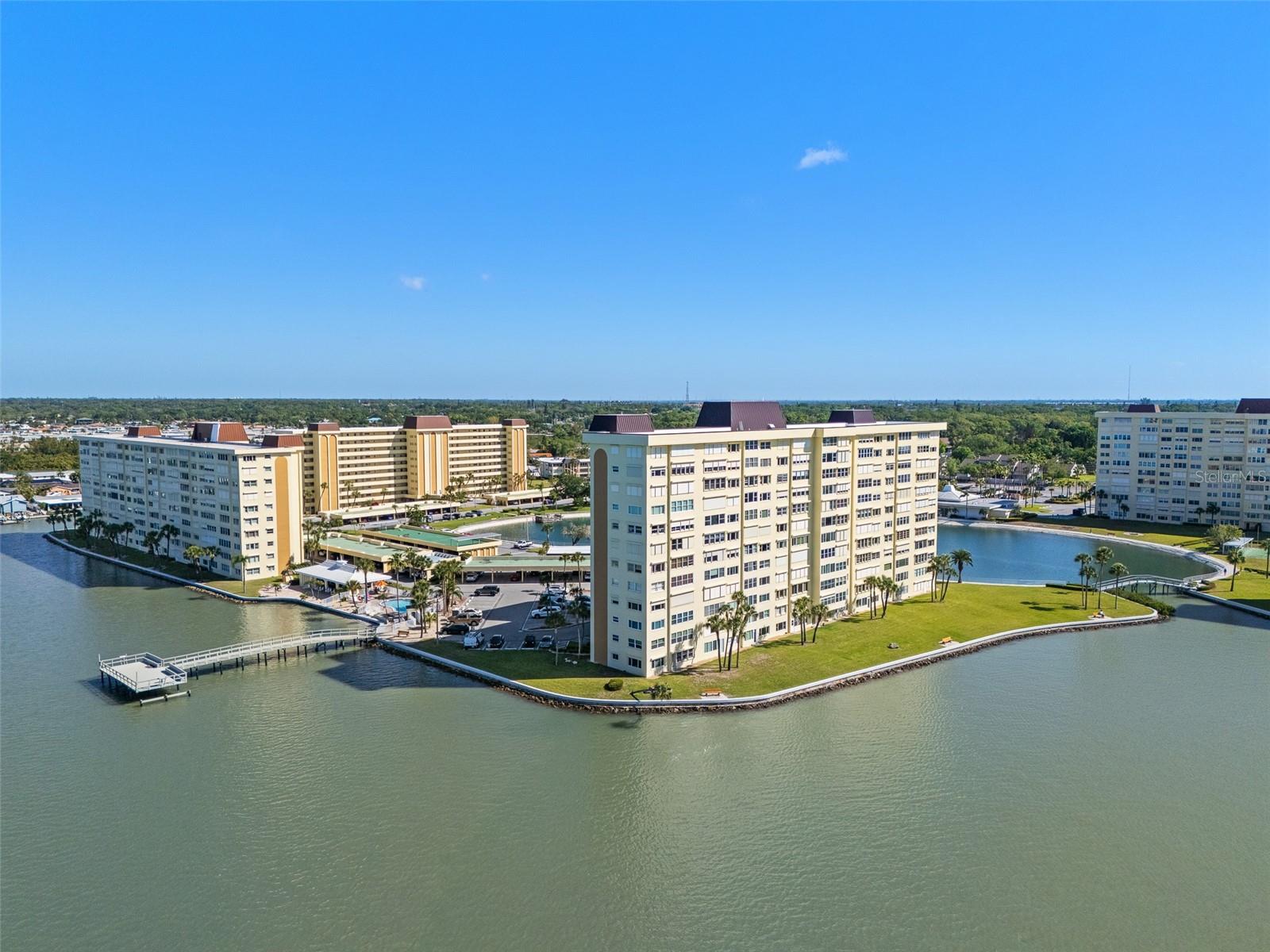 Condominium em ST PETERSBURG, FL - Daniel Dourado