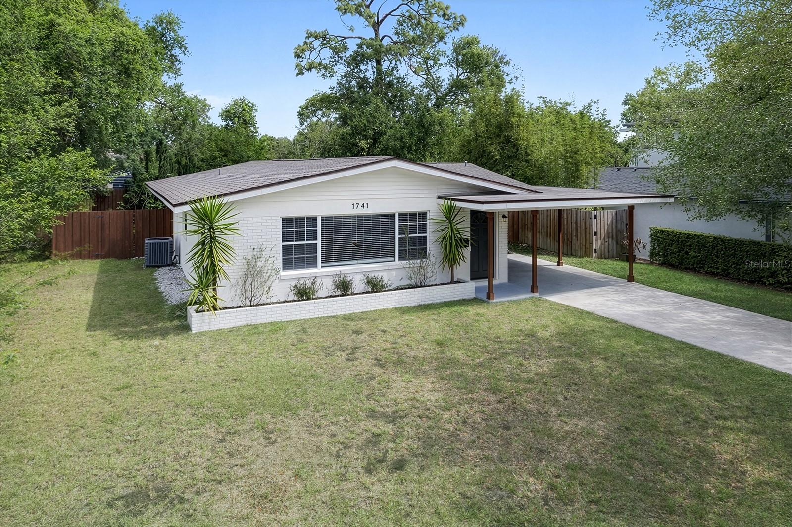 Single Family Residence em WINTER PARK, FL - Daniel Dourado