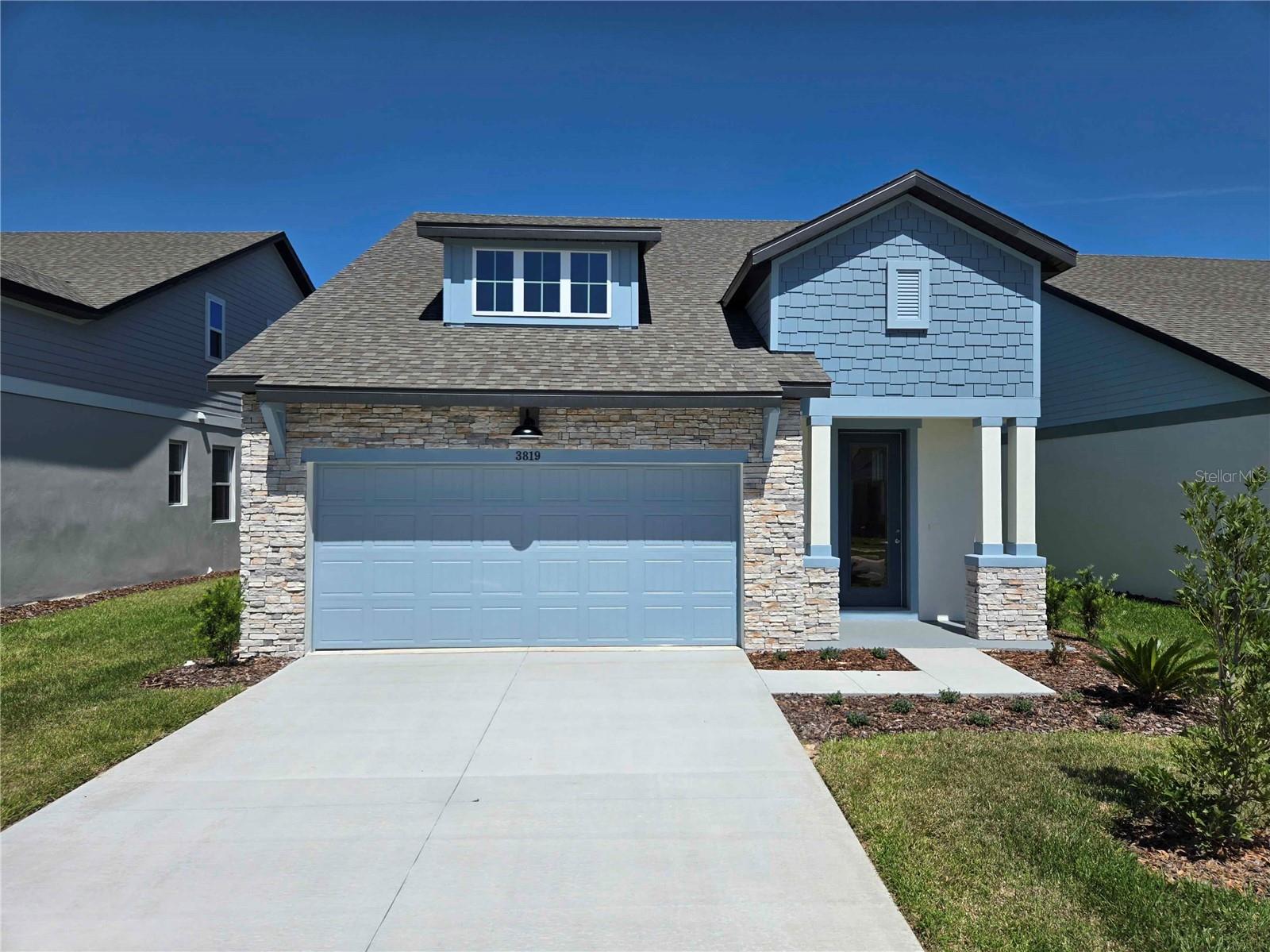 Single Family Residence em SPRING HILL, FL - Daniel Dourado