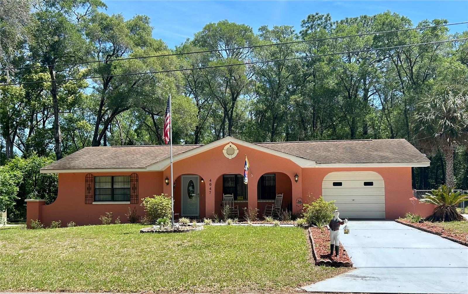 Single Family Residence in INVERNESS, FL - Daniel Dourado