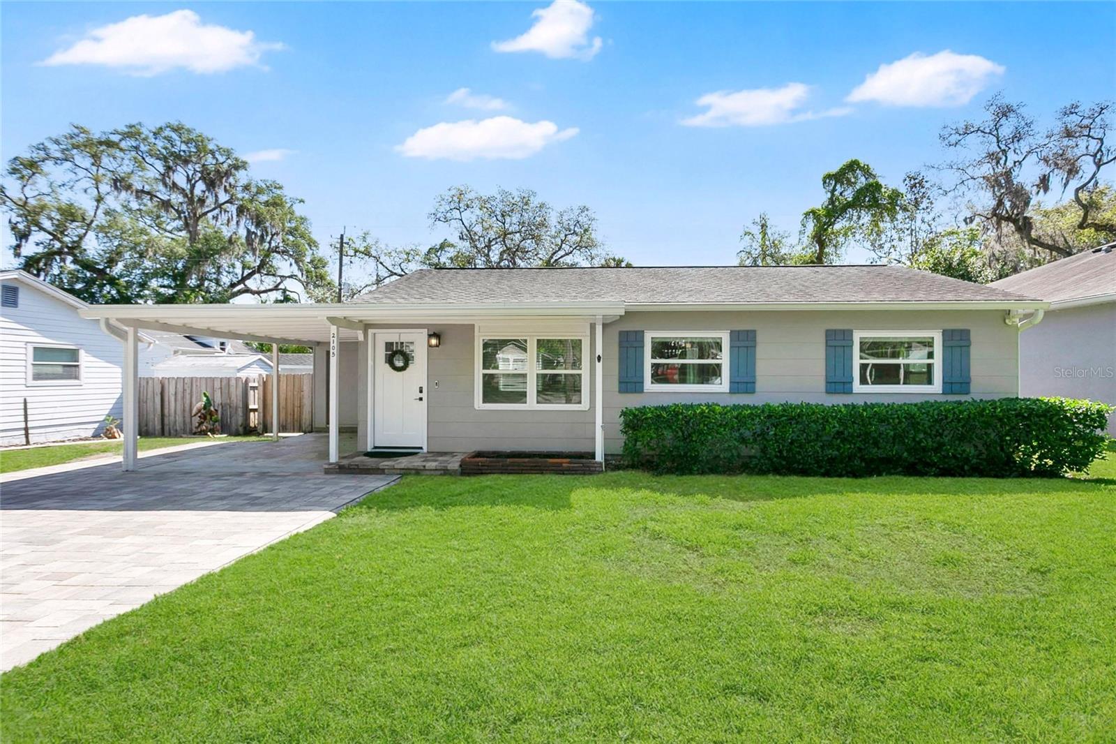 Single Family Residence in SANFORD, FL - Daniel Dourado