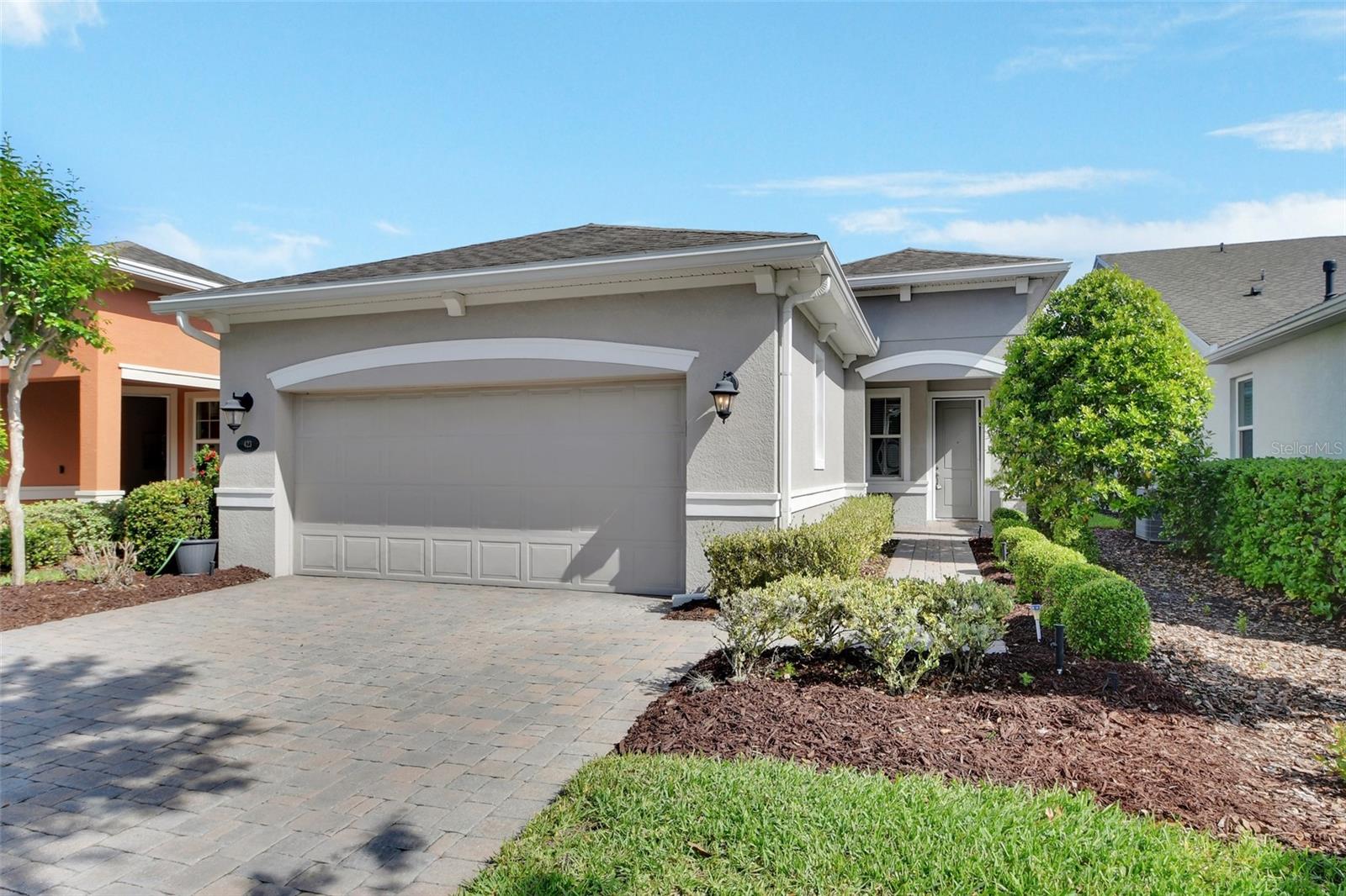 Single Family Residence in DELAND, FL - Daniel Dourado